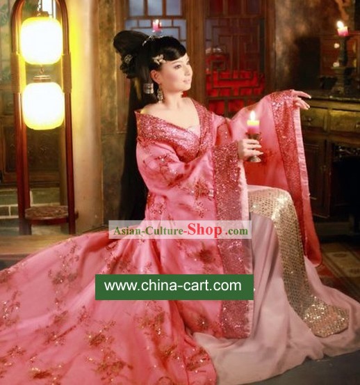 Traditional Chinese Pink Long Tail Wedding Dress for Women