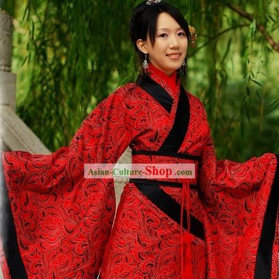 Chinese Classical Red Wedding Hanfu Garment for Women