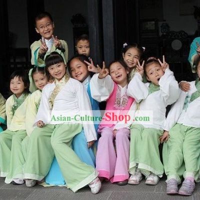 Ancient Chinese Students Uniform