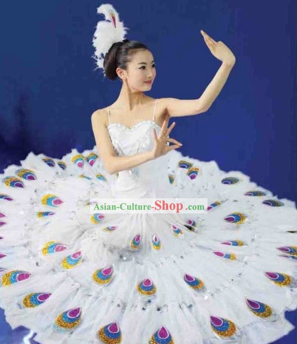 Peacock Dai Ethnic Dance Costumes and Hair Accessories