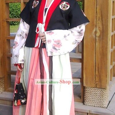 Ancient Chinese Female Hanfu Costume