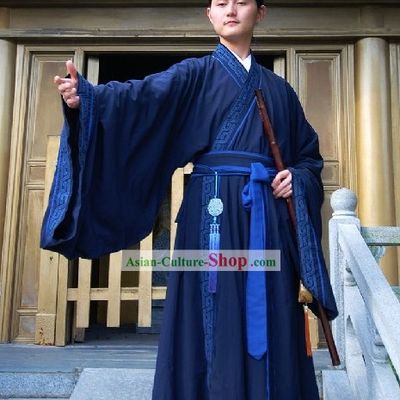 Ancient Chinese Taoist Outfit