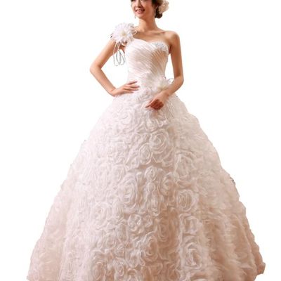 Handmade Chinese White Wedding Wear and Bride Veil for Brides
