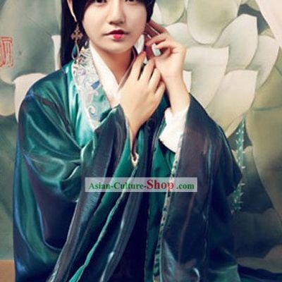 Ancient Chinese Hanfu Clothing for Women