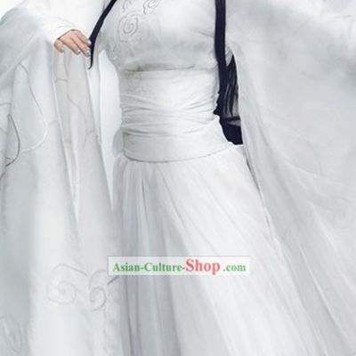 Internet Games The Myth Drama Costumes Complete Set