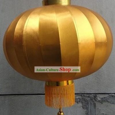 Traditional Chinese Golden  Lantern