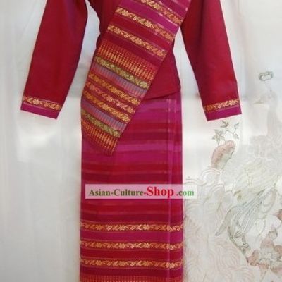 Traditional Thailand Uniforms in Restaurants