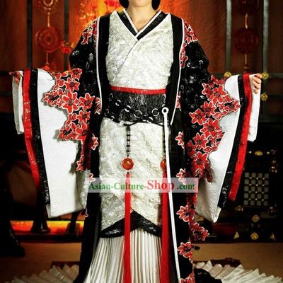 Han Dynasty Empress Clothing Set in Beauties of Emperor