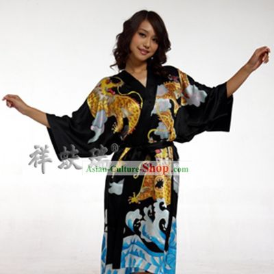 Beijing Rui Fu Xiang Silk Dragon Pajama for Women