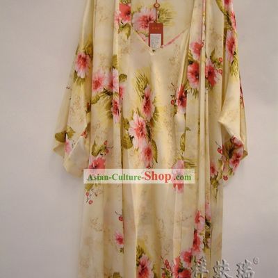 Beijing Rui Fu Xiang Silk Pajama for Women