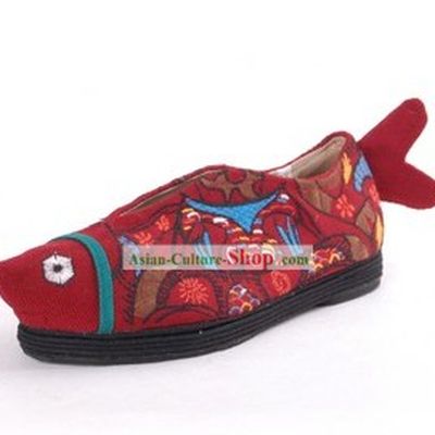 Traditional Chinese Handmade Embroidered Cloth Fish Shoes