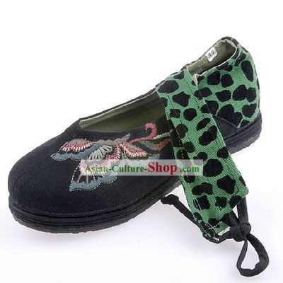 Traditional Chinese Handmade Butterfly Cloth Shoes