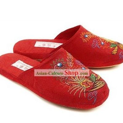 Chinese Handmade Bu Ying Zhai Red Embroidered Slippers for Women