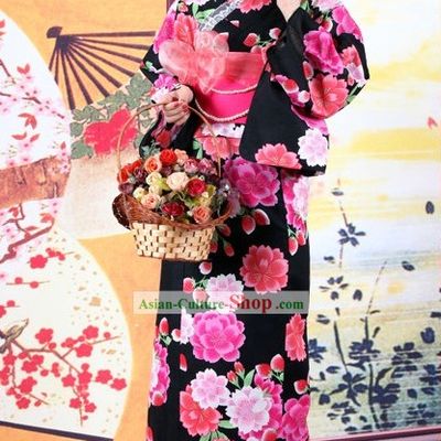 Traditional Japanese Yutaka Kimono Dress Obi and Geta Sandal Complete Set for Women
