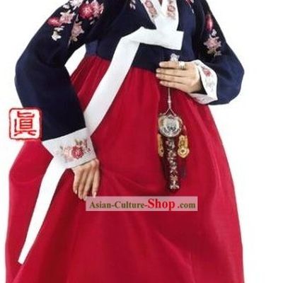Traditional Korean Wedding Ceremony Mothers Hanbok Clothes