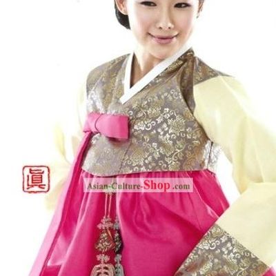 Traditional Korean Women Hanbok