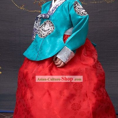 Traditional Korean Girl National Clothing