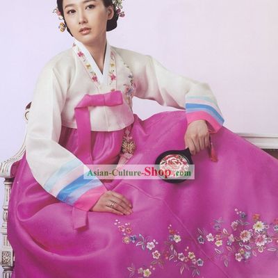 Traditional Korean Women Hanbok Suit