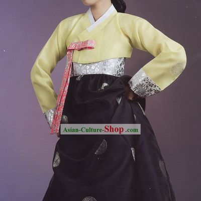 Traditional Korean Women Hanbok Clothing