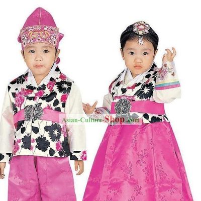 Traditional Korean Costumes 2 Sets for Kids