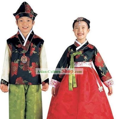 Traditional Korean Costume 2 Sets for Kids