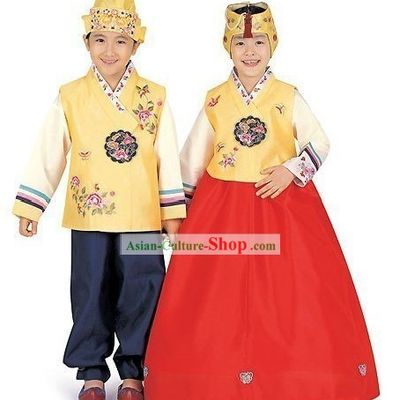 Traditional Korean Children Hanbok 2 Sets for Boys and Girls