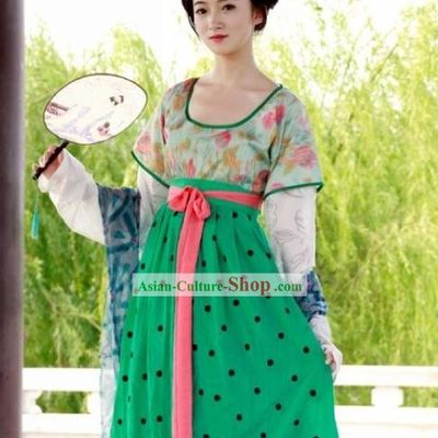 Chinese Tang Dynasty Women Clothing