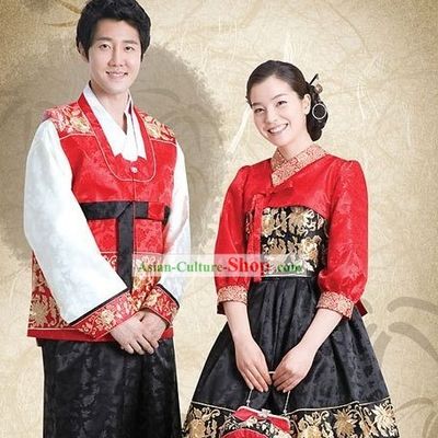Traditional Korean Couple Hanbok Clothing 2 Sets for Men and Women