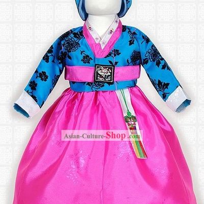 Traditional Korean Hanbok Clothing for Children