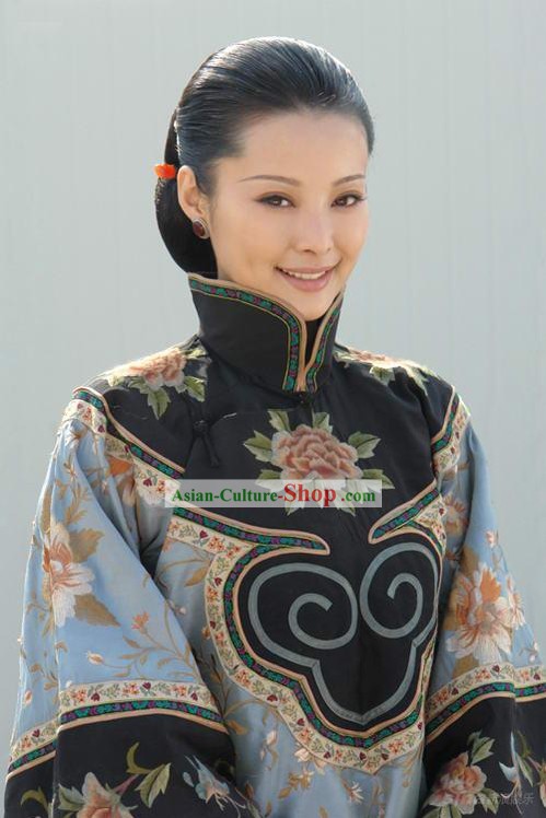 Ancient Chinese Tang Embroidered Blouse