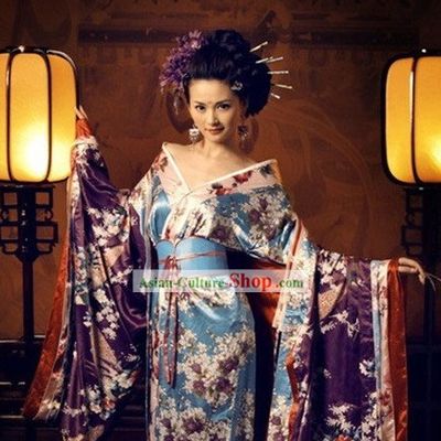 Tang Dynasty Clothes for Women