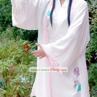 Ancient Chinese Tai Chi Clothing with Embroidered Lotus