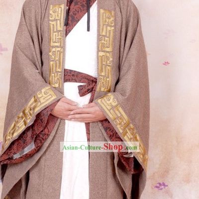 Ancient Chinese Han Dynasty Male Clothing and Hat