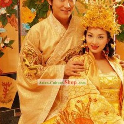 Chinese Golden Wedding Dress and Crowns 2 Sets for Brides and Bridegrooms