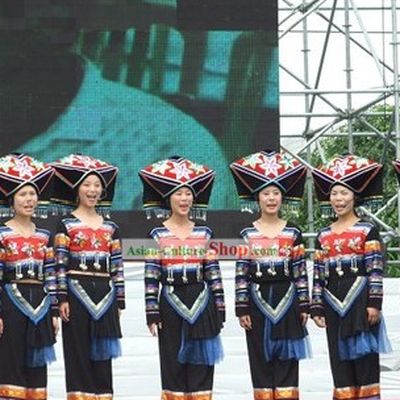 Chinese Ethnic Zhuang Zu Clothing and Hat