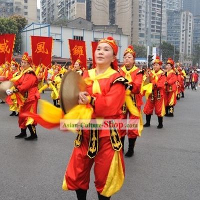 Traditional Chinese Gong Player Costume
