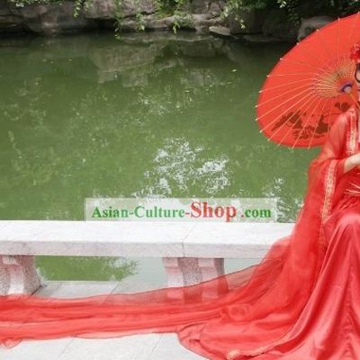 Traditional Chinese Red Bride Wedding Dress and Hair Accessories