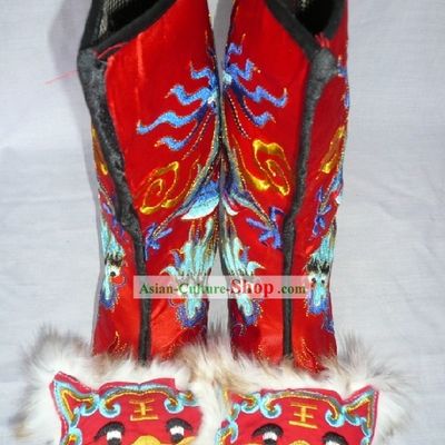 Chinese Hand Made Embroidered Dragon Tiger General Boots