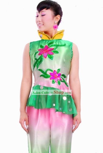Chinese Yangge and Fan Dance Costumes for Women
