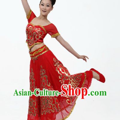 Traditional Chinese Minority Dance Costume for Women