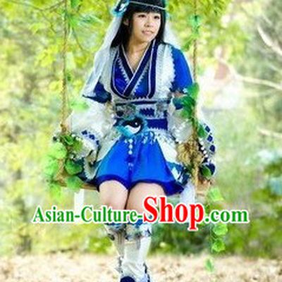 Ancient Chinese Female Halloween Costume and Headpiece