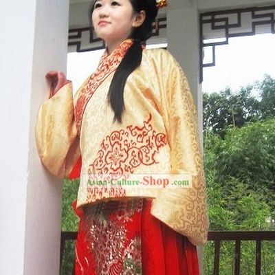 Ancient Chinese Ming Dynasty Costumes for Women