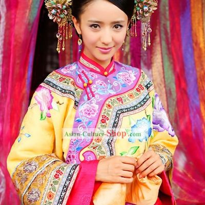 Ancient Chinese Qing Dynasty Beauty Clothing