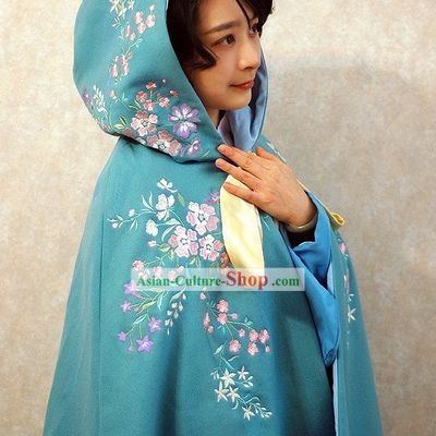Ancient Chinese Blue Embroidered Flower Princess Royal Cape