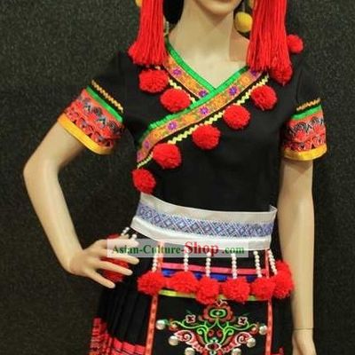 Traditional Chinese Minority Dance Costumes and Hat