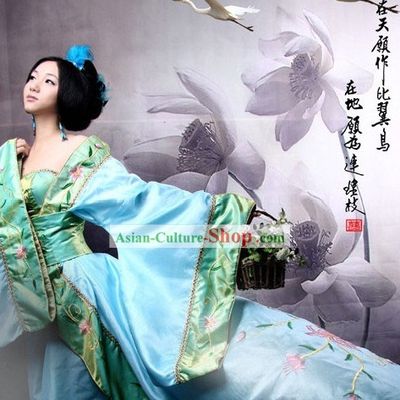 Ancient Chinese Hanfu Clothing for Women