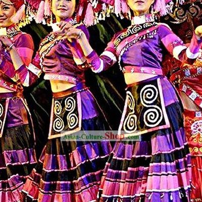 Traditional Chinese Yi Ethnic Women Clothing and Hat
