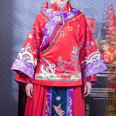 Traditional Chinese Embroidered Phoenix Wedding Dress