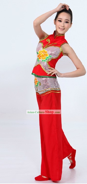 Traditional Chinese Red Yangge Dance Costumes