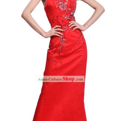 Stunning Unique Red Wedding Cheongsam for Brides